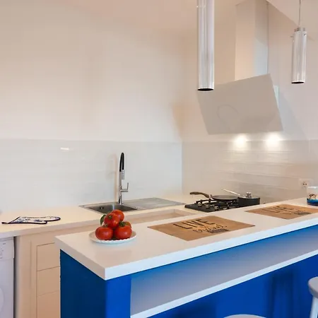 Apartment To With Ischia
