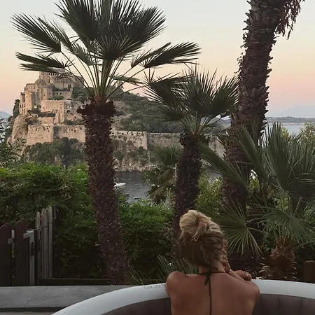 Appartement To With Ischia